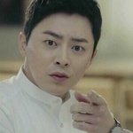 [댓글부탁해] 어떡하지 오늘부터 오빠들한테 친한척해야겠다