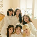 '작은<b>아씨</b>들'같은 아이브 사진