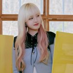 아이브 리즈 금발 사진 <b>모아</b>봄