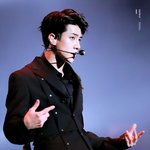 <b>세훈</b>이라는사람