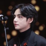 빛난다 뷔 김태형
