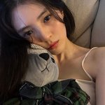 [댓글부탁해] 머리 레드브라운이면 하루<b>필름</b> 무슨배경이 나음?