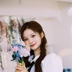 [댓글부탁해] <b>설윤</b> 도대체 어떻게 까는 거임?