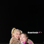 <b>리정</b> ㄱㅇㅇ!!!!!