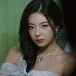 있지 컨셉 너무