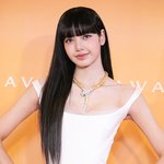 블핑 <b>리사</b> 불가리 기사사진 떴네