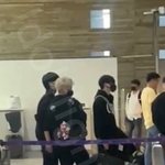 [NCT드림] 그러네 트리플제이 파리공항 목격사진 떴구<b>낭</b>