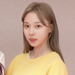 <b>윈터</b> 오늘 병아리야?