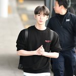 나 어깨<b>깡패</b>인데