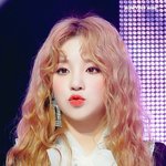 아이들에 데뷔할 때 인터뷰 한 거 <b>예전</b>에 봤었는데