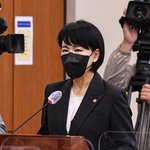 與의원 “왜 질척거리시나” 지적에… 전현희 “<b>굉장</b>한 성적 수치심”