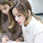 [모두드루와] 긴머리투블럭(히메컷)한 여자 아이돌 모음