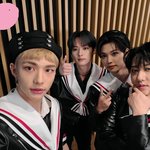 [스키즈] 애들 오늘도 존예.. 2주<b>연속</b> 가보자고~~