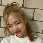 <b>류진</b> 금발 개잘받는다