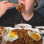 이게 <b>먹방</b>이 맞아?