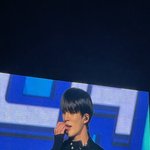 [NCT드림] 이제노 생머리에 <b>가죽</b>자켓