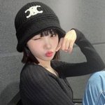 <b>김채원</b> 무슨 스타일링이 더 좋음