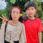 10대 소년과 50대 여성, 2년 열애 끝에 약혼 충격