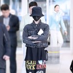 와이지는 패션회사임