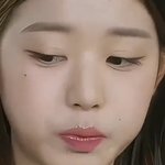 장원영 <b>쌍수</b>자국 아닌가?