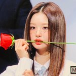 <b>설윤</b>아 사랑한다