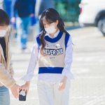 조유리 최파타 출근길 기사사진 봐