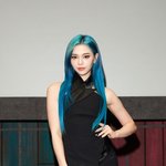 [모두드루와] 알렉사, 안젤리나 졸리와 나란히…美 UTA와 <b>에이전시</b>...