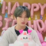 [스키즈] 리노같은 <b>생일</b>라이브