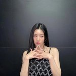 언더워터 활동 마무리한 권은비 <b>착장들</b>