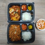 닭갈비랑 닭갈비 볶음밥 배달 <b>시킴</b>