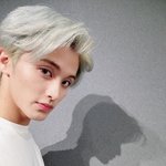 [NCT칠프] 마크 <b>뒷머리</b> 잘랐나