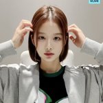 <b>설윤</b> 단발