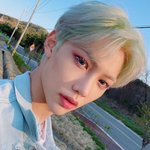 [모두드루와] 마스카라 하는 남돌 처음 봄