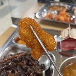 급식먹는데 ㅈㄴ이상한거봄