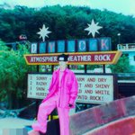 키가 요즘 자주 쓰는 <b>쿠로미</b> 비니 있잖아ㅋㅋㅋㅋ