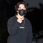 정국이 얘기하는데 <b>뷔</b> <b>팬</b>들 왜 그래?