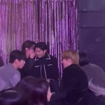 [군대] 오빠들 밖에선 <b>티</b><b>내지</b> 말아줘요