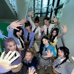 [모두드루와] 여자아이돌 단체사진 2