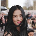 지수 디올계약 <b>소문</b>