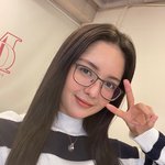 샨티 안경 <b>유무</b> 차이