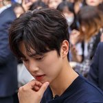 자꾸 눈이 가는 <b>대형</b>견같은 남배우