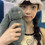 [드루와] 학교에서 <b>담요</b> 두르고있는 애들 있음?