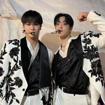 [모두드루와] <b>착장</b>센스 너무 좋은 남돌