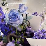 블핑 콘서트 대기실로 <b>배달</b>된 꽃바구니