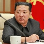 [이것좀봐줘] 와 김정은 이거 조금 <b>이준석</b> 닮지 않음?