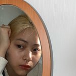 거울보는 신<b>류진</b>❤️❤️❤️