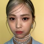 류진 눈 ㅈㄴ <b>크다</b>