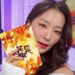 레드<b>벨벳</b> <b>벨벳</b> <b>컨셉</b> 같은데