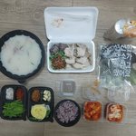 돼지국밥 수육 <b>보쌈</b> 배달 시킴