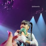 <b>리사</b> 귀여운 헤어스타일